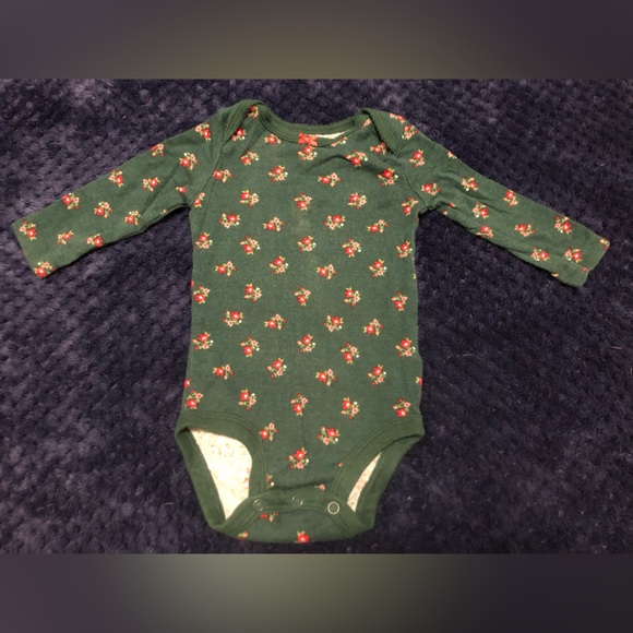 Carter’s pack long sleeve onesie - Picture 2 of 6